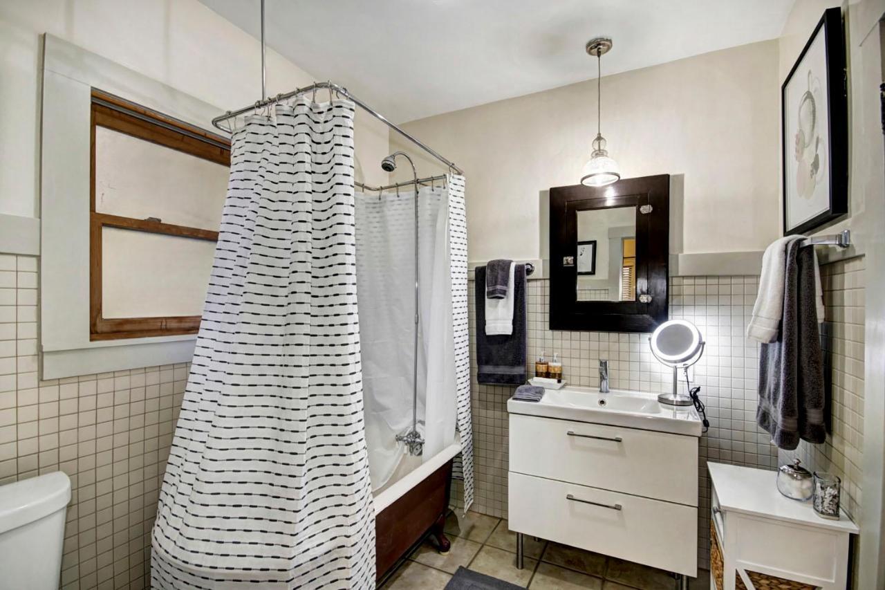 Charming 2Bed French Colonial Apartment In Desirable Midtown Sacramento Exterior photo